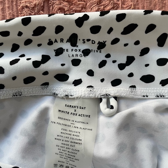 Whitefox X Sarah’s Day White Dalmatian Print Legging - Picture 5 of 6